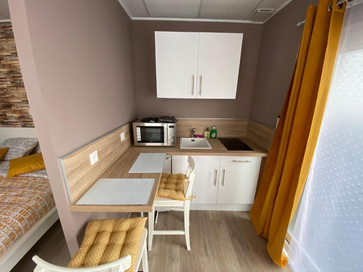 Logements équipés à Onnaing avec espace Balneo en OPTION proche Toyota, autoroute et Valenciennes Exterior foto