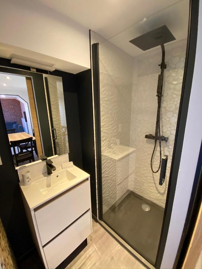Logements équipés à Onnaing avec espace Balneo en OPTION proche Toyota, autoroute et Valenciennes Exterior foto