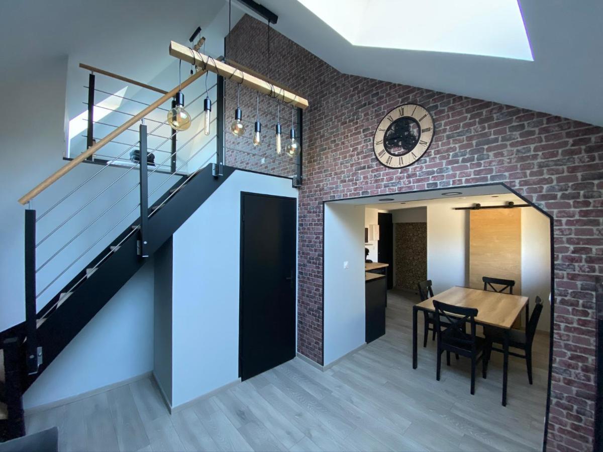 Logements équipés à Onnaing avec espace Balneo en OPTION proche Toyota, autoroute et Valenciennes Exterior foto